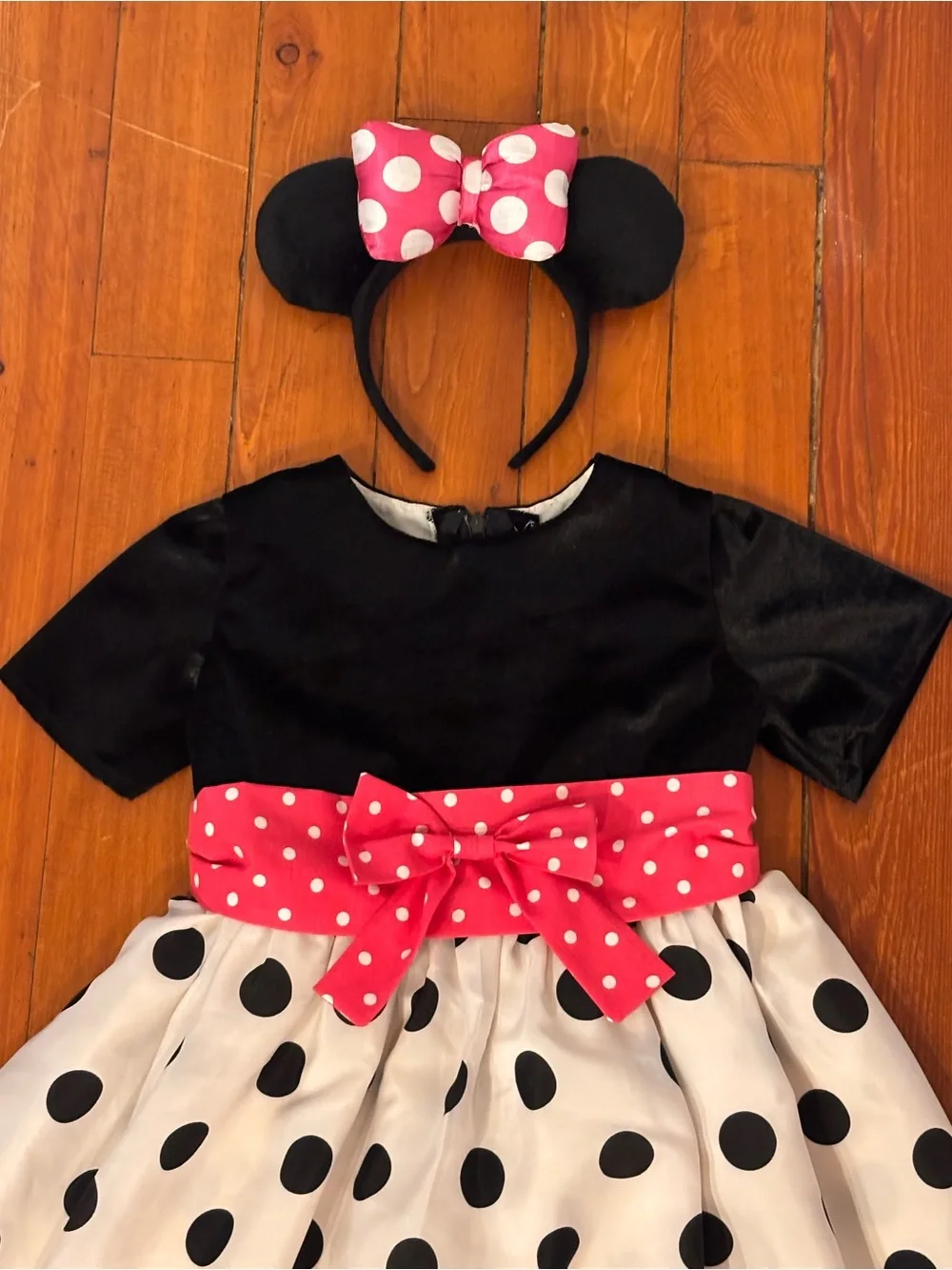 Minnie Mouse Inspired Polka Dot Dress Costume w/ Ears Pink Bow approx size 8-10